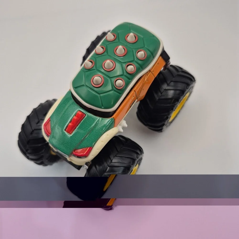 Hot Wheels Monster Truck Super Mario Bros. Bowser 1:64 Diecast